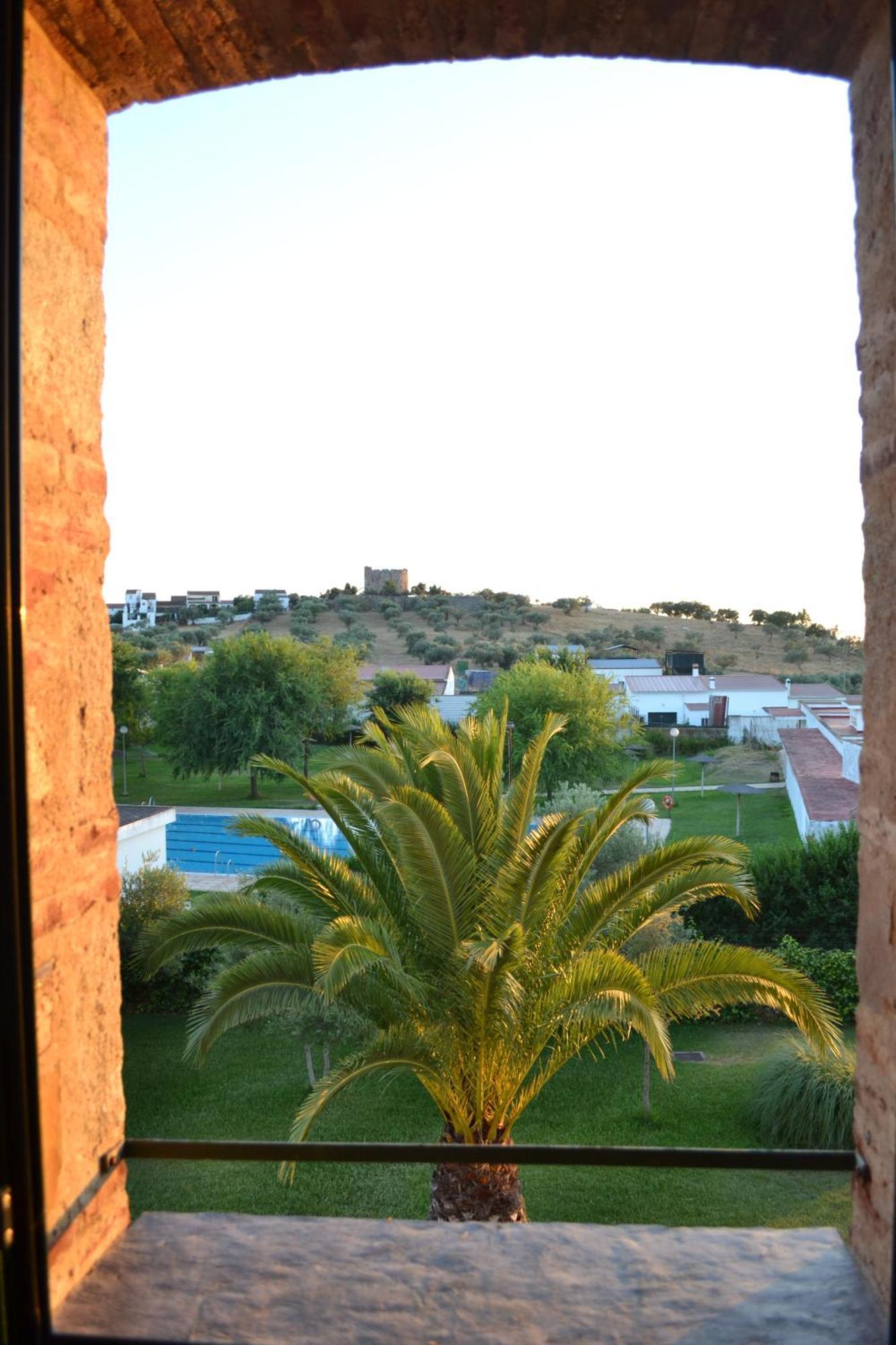 Rincon Del Abade Hotell Encinasola Exteriör bild