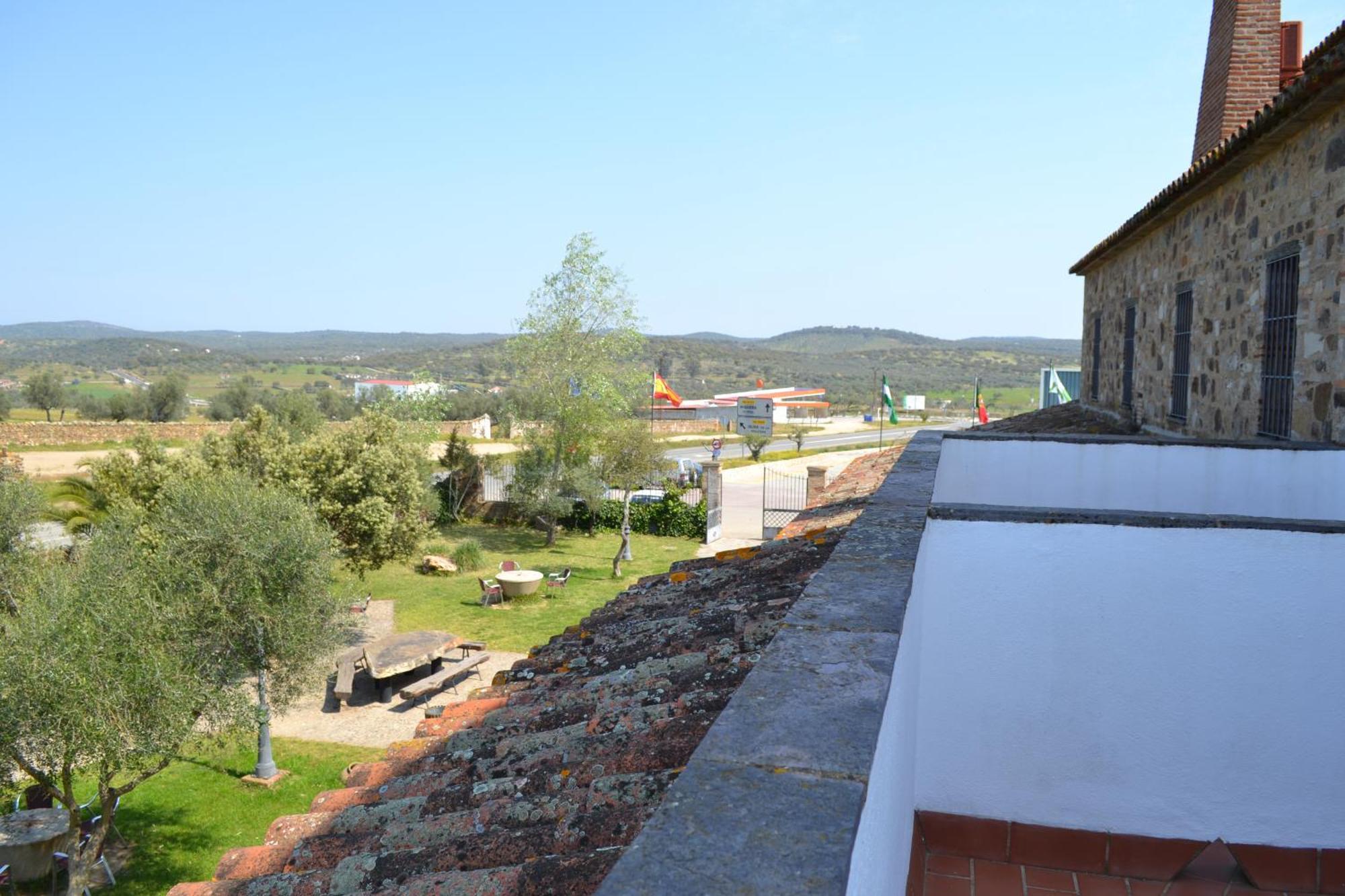 Rincon Del Abade Hotell Encinasola Rum bild