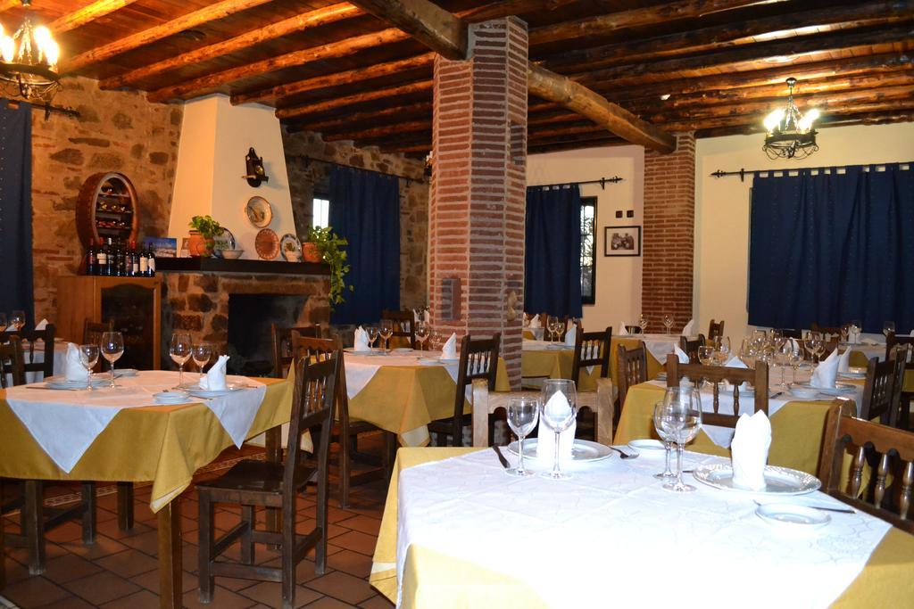 Rincon Del Abade Hotell Encinasola Exteriör bild